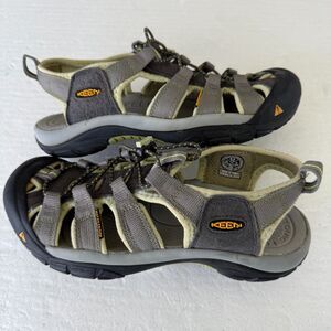 KEEN Sandals Womens 8.5 Grey Newport H2 Water Hiking Outdoors Waterproof Shoes